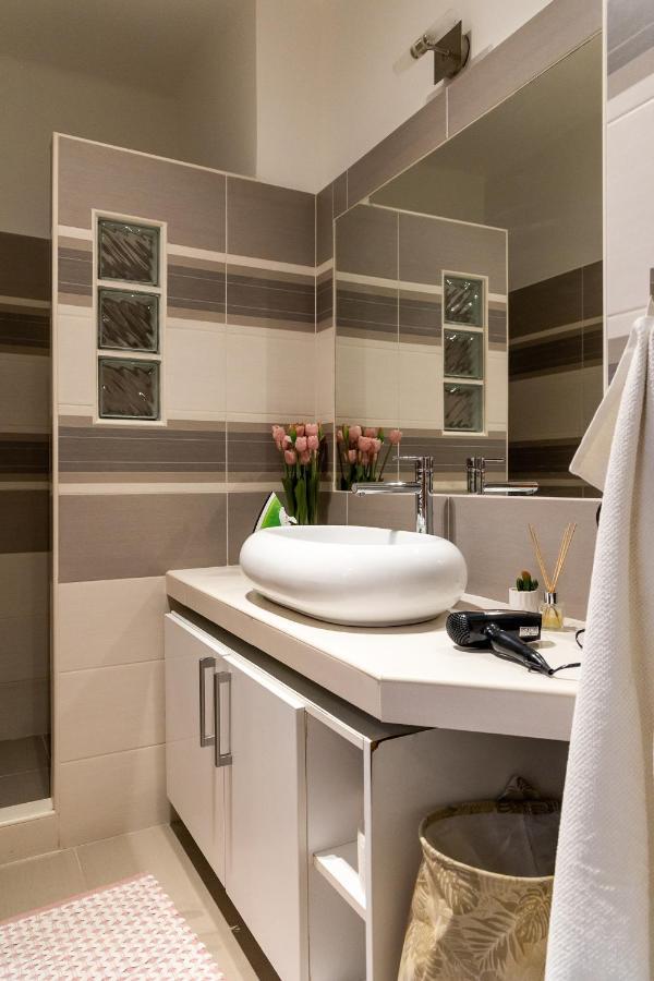 Wanderer Station Apartment Debrecen Ngoại thất bức ảnh